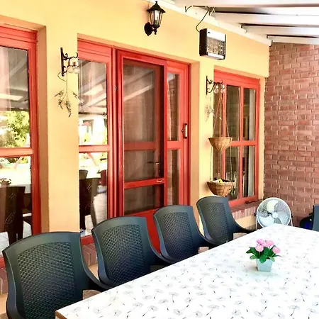 Holiday home Viharsarki