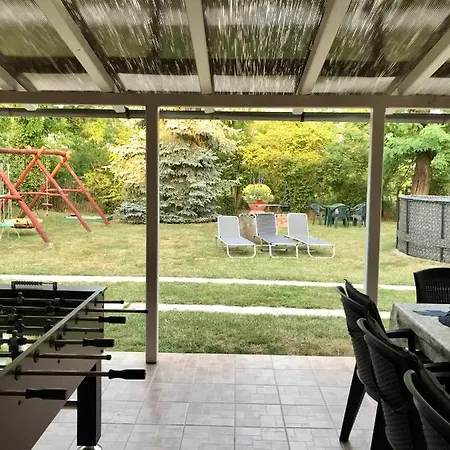 Viharsarki Holiday home *