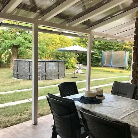 Viharsarki Holiday home Gyula